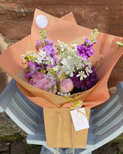 Load image into Gallery viewer, Flower Bouquet Subscription - 3 months
